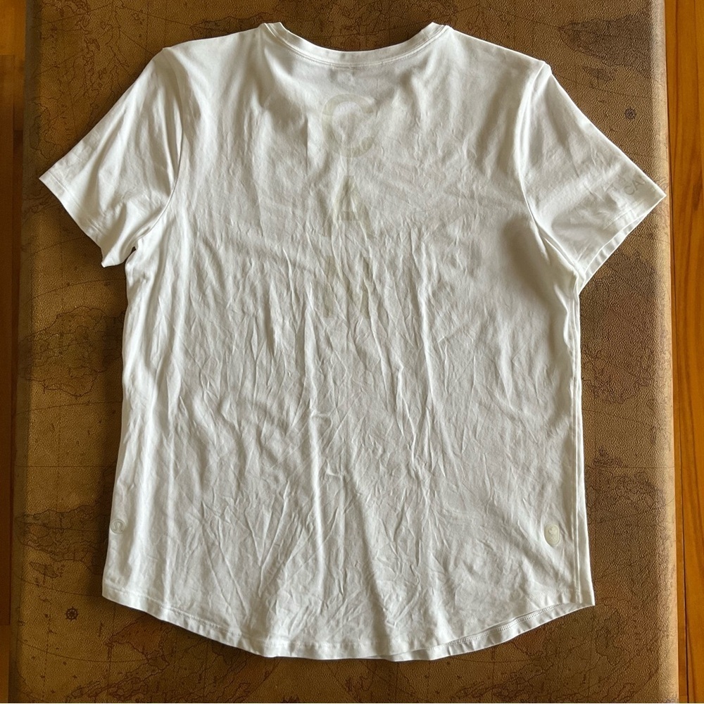 Lululemon Love Crew t-shirt Team Canada - Picture 7 of 10